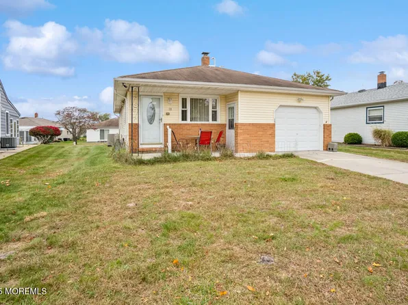 18 San Salvador Street, Toms River, NJ 08757