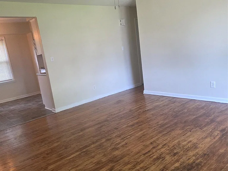 23654 Whitley Dr — Photo 5