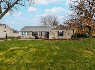 427 Cedar Point Rd, Sandusky, OH 44870