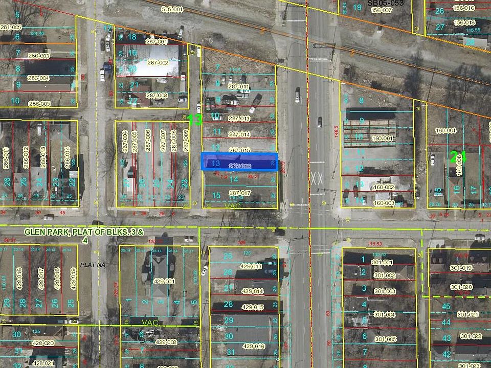 2nd image of 4084 Broadway