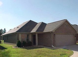 2932 Silver Charm Cv, Owensboro, KY 42301