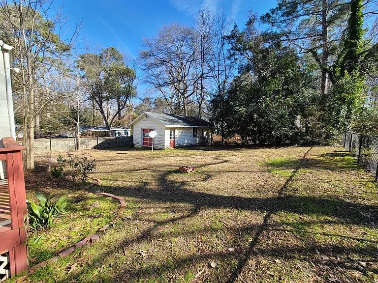 229 Urban Dr — Photo 12