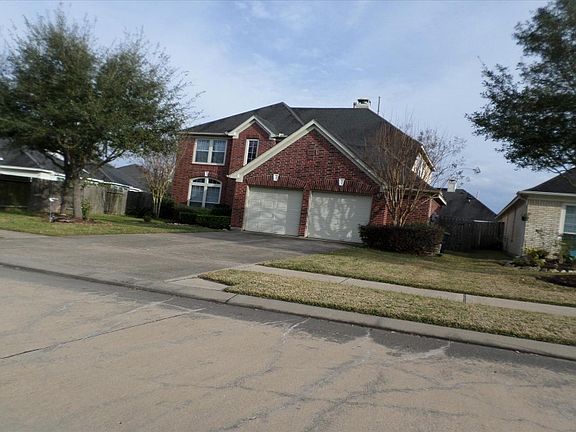 3rd image of 2118 Madera Canyon Ln