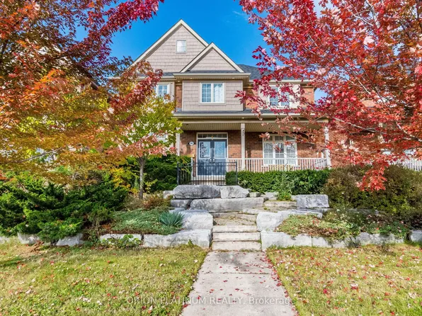 96 Thomas St, Mississauga, ON L5M 1Y8