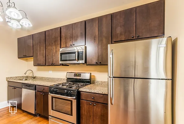 1647 S California Ave #1B — Photo 8