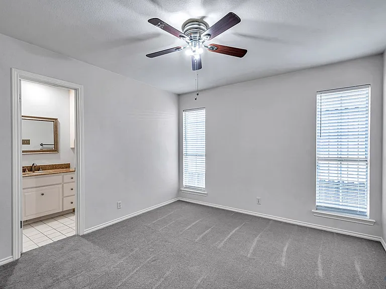 5504 Kingston Dr — Photo 35