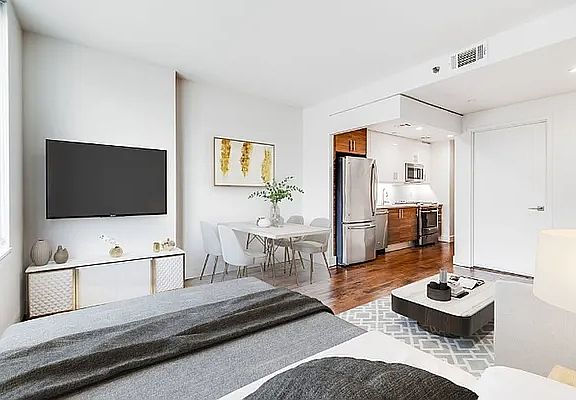 2nd image of 843-847 Lexington Ave #4B