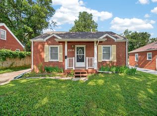 2204 32nd St, Des Moines, IA 50310