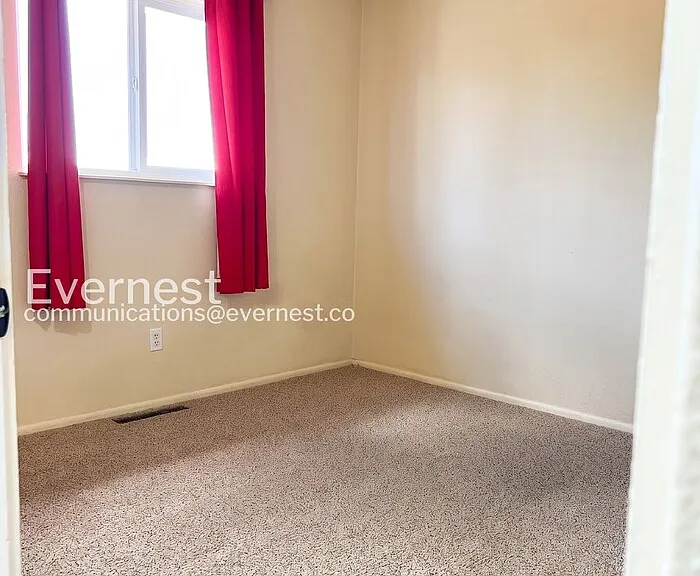 4096 Colony Hills Cir — Photo 11