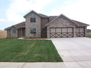 1424 S Cumberland Ave, Republic, MO 65738