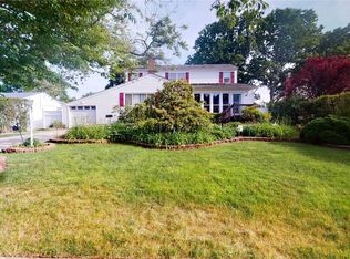 55 Norman Dr, Centereach, NY 11720