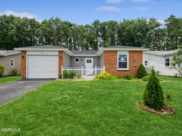 13 Courtshire Drive, Brick, NJ 08723