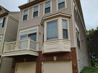 21170 Domain Ter, Sterling, VA 20165