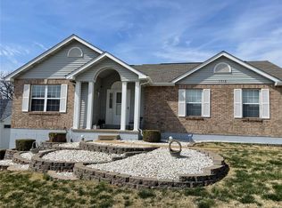 1712 Trinity Cir, Arnold, MO 63010