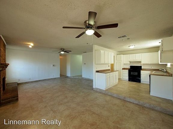 5th image of 2301 Kirk Cir
