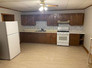 119 N Market St #A, Shreve, OH 44676