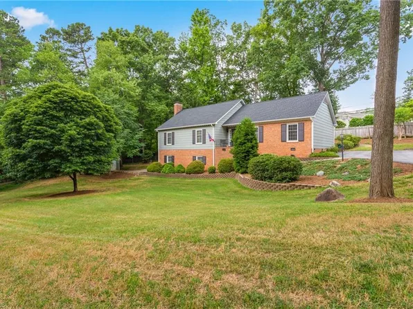 719 Caswell Rd, Chapel Hill, NC 27514