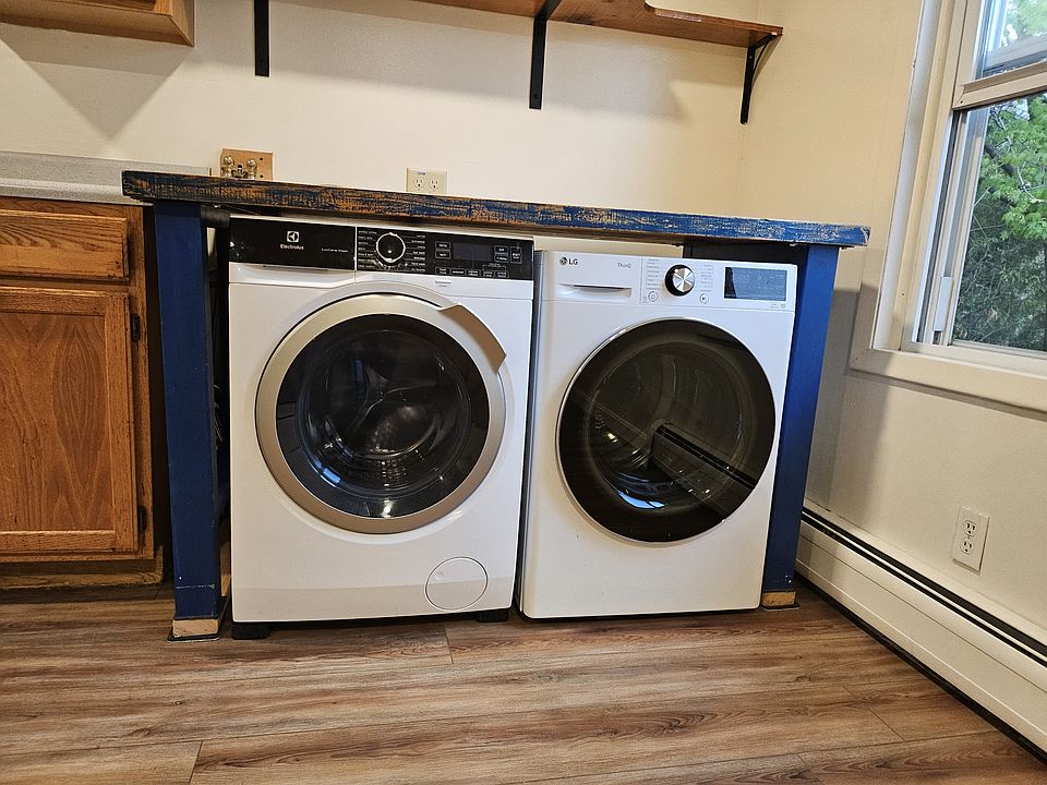 Energy Efficient washer and ventless dryer.