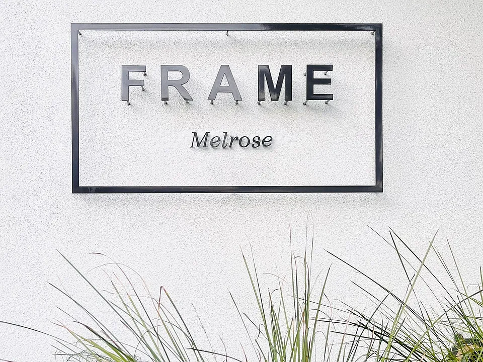 Frame Melrose