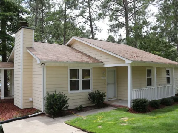 112 Castlewood Ln, Elgin, SC 29045