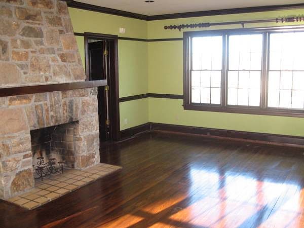 1st image of 156 S Broadway Floor 3