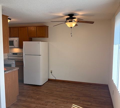 3rd image of 8935 Nicollet Ave S APT 107