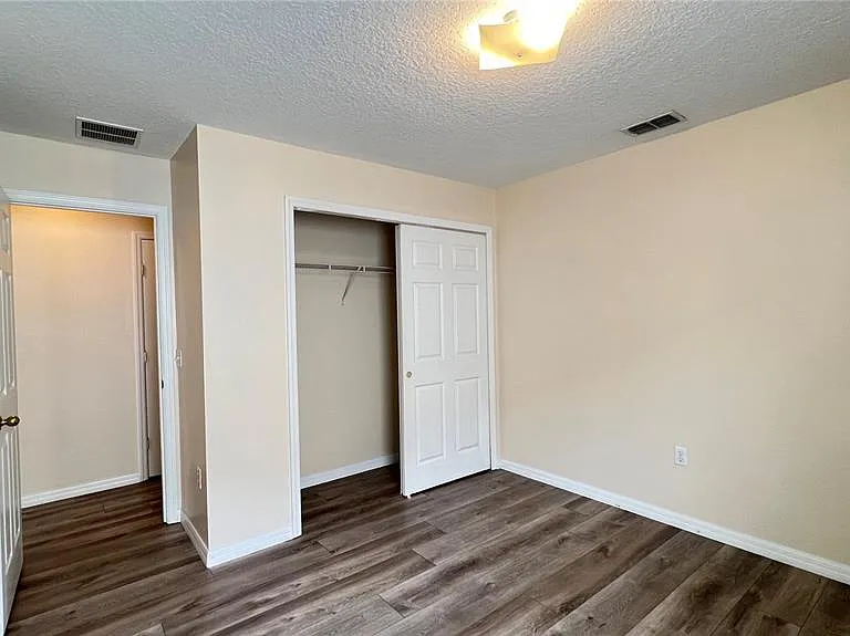 216 Verdi St — Photo 35