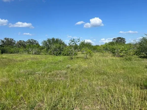 Fm 2814, Waelder, TX 78959