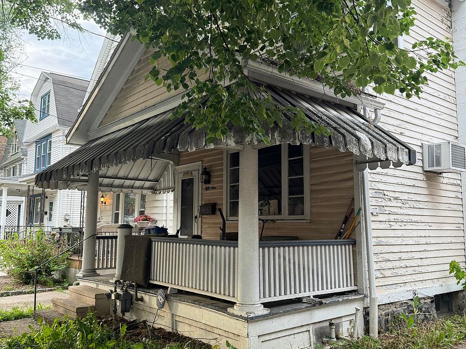 1st image of 59 Lockhart St