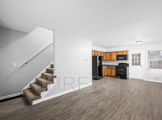 5720 Beechcroft Rd APT B, Columbus, OH 43229