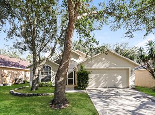 2518 Clareside Dr, Valrico, FL 33596