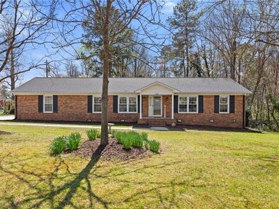 2302 Beaverbrook Dr, Greensboro, NC, 27406