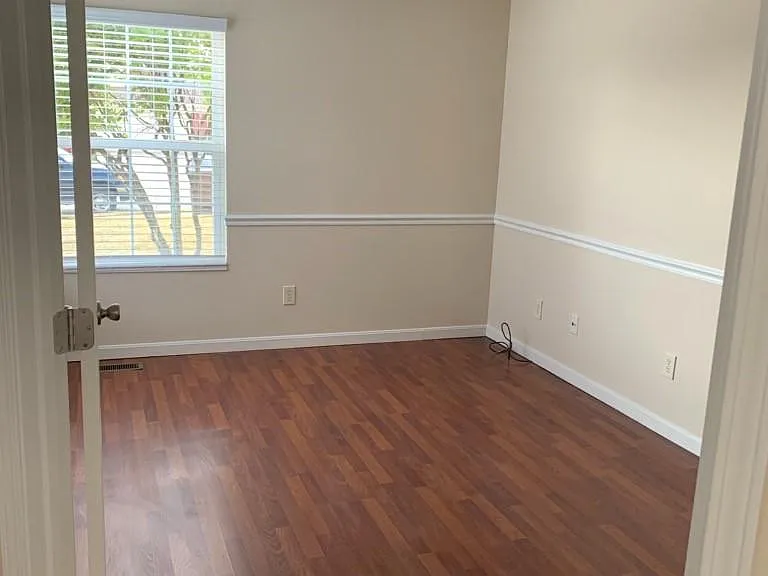 9653 Cloveridge Dr — Photo 9