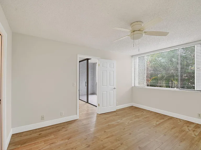 4080 Tivoli Ct #206 — Photo 13