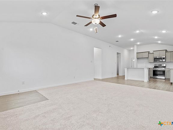5th image of 9810 Tarabon Dr