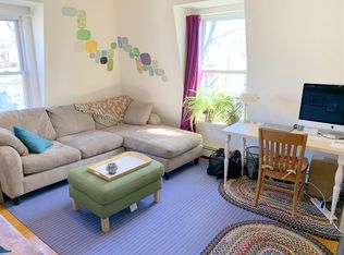 12 1/2 Tufts St #3, Cambridge, MA 02139
