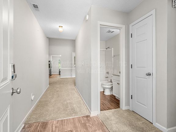 3rd image of 110 Bellington Dr