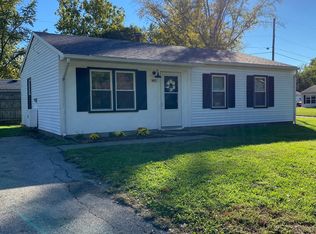 1622 Clover Ln, Champaign, IL 61821