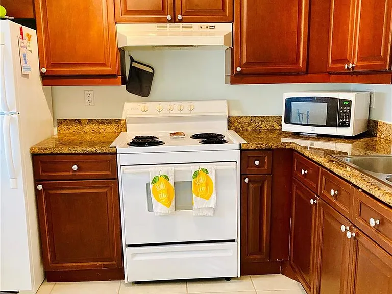 1541 S Ocean Blvd #324 — Photo 7