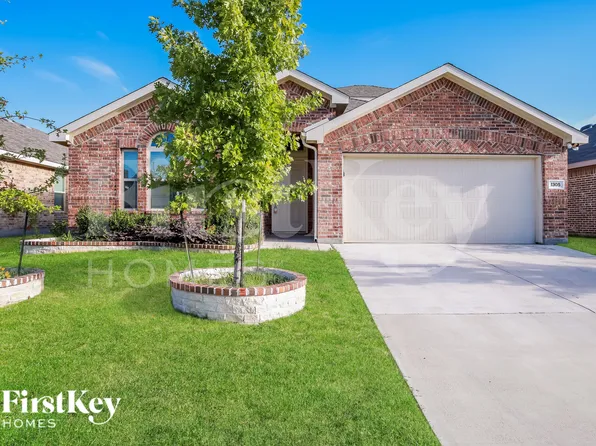 1305 Trumpet Dr, Fort Worth, TX 76131