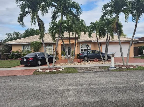 15319 SW 138th Ter, Miami, FL 33196