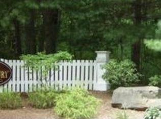 36 Canterbury Rd, Hamden, CT 06514