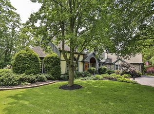 41 Mc Coord Woods Dr, Fairport, NY 14450