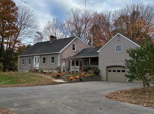 202 Cemetery Rd, Canterbury, CT 06331