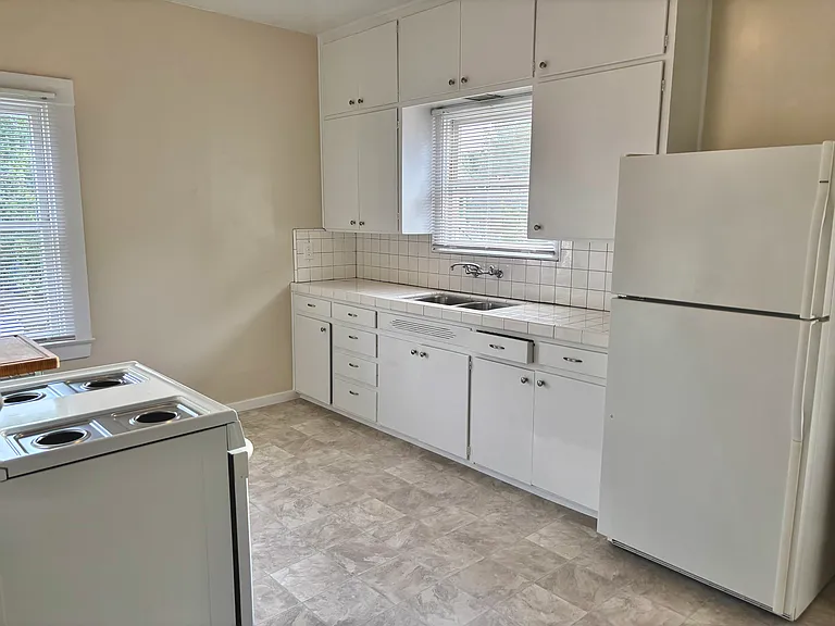 3155 2nd Ave #NA — Photo 7
