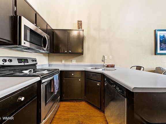 5th image of 2700 S White Mountain Rd APT 1122