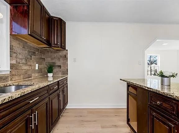 2nd image of 337 N 35th St