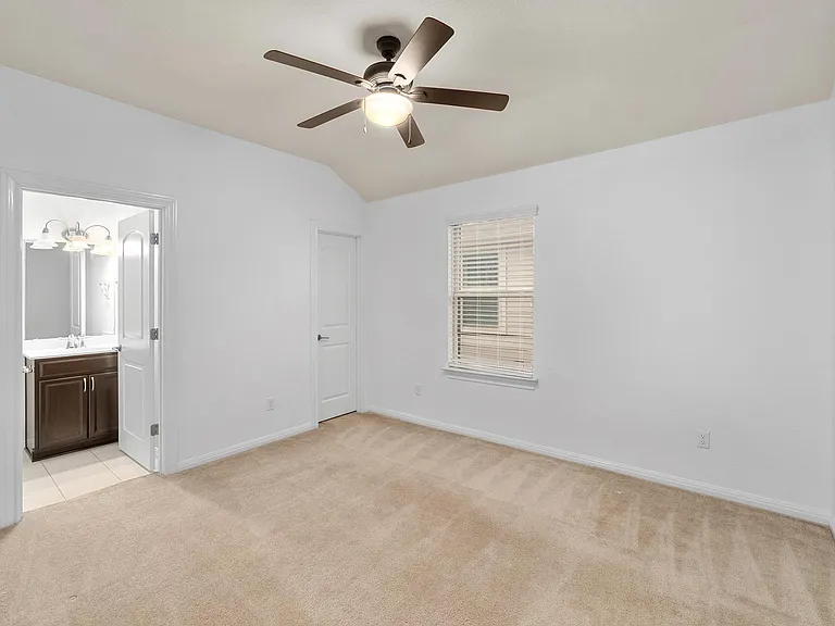 15905 Windroot St — Photo 18