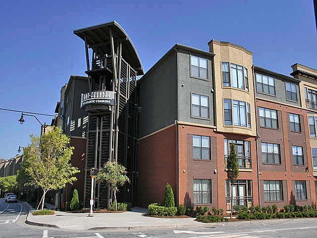 Welcome to Atlantic Station! Walk to IKEA, shops, restaurants, a movie theater