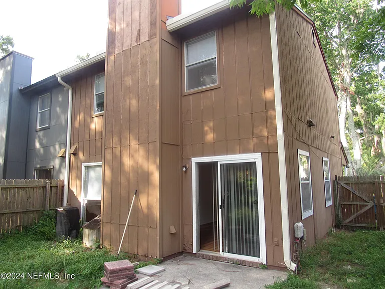 11722 Tanager Dr — Photo 3